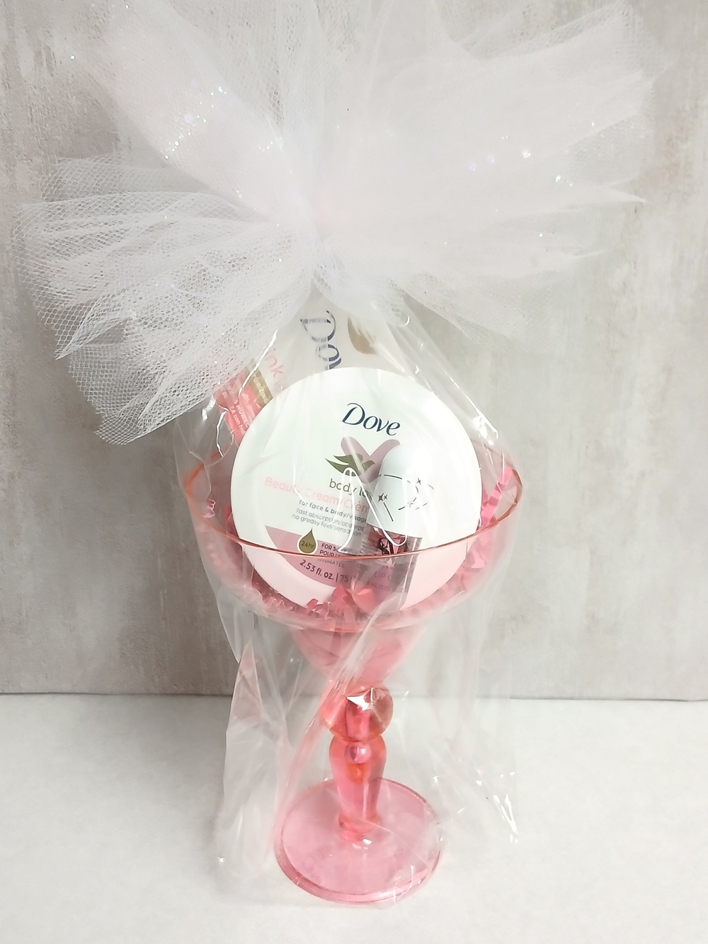 Dove Pink Body Cream Gift Set